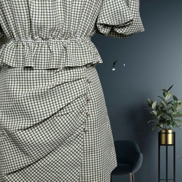 Women's J.ing Giselle Gingham Crop Top & Wrap Skort (Green S) - Picture 7 of 8